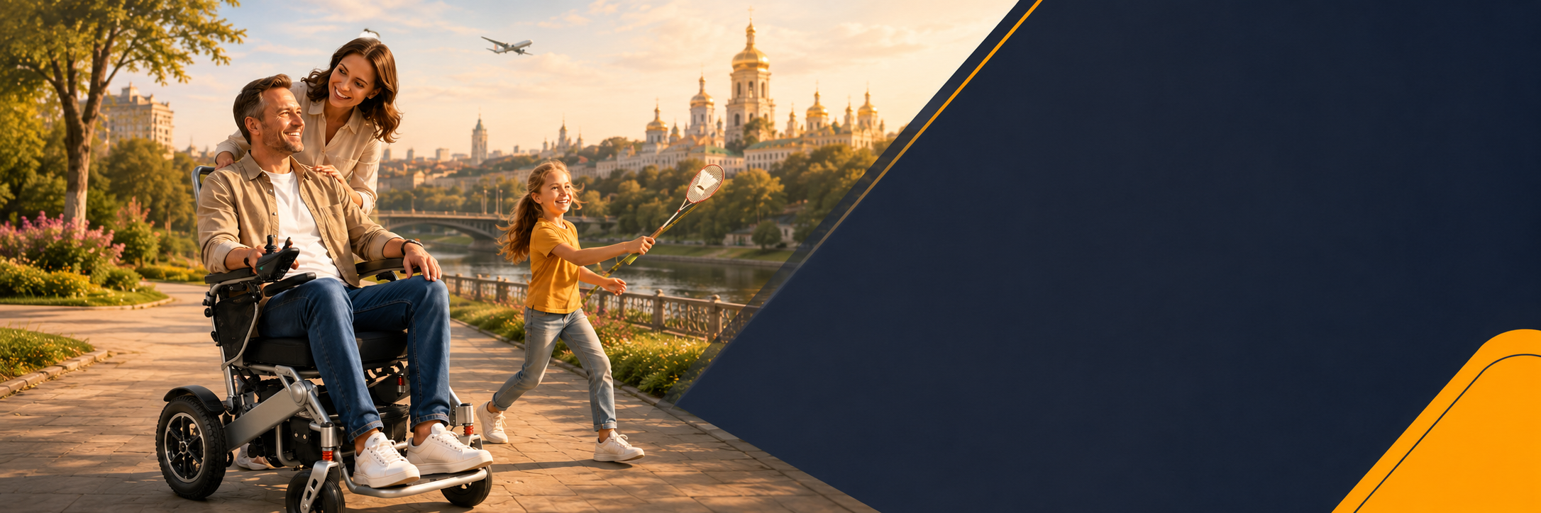Щаслива родина на прогулянці з кріслом колісним Mover EA900